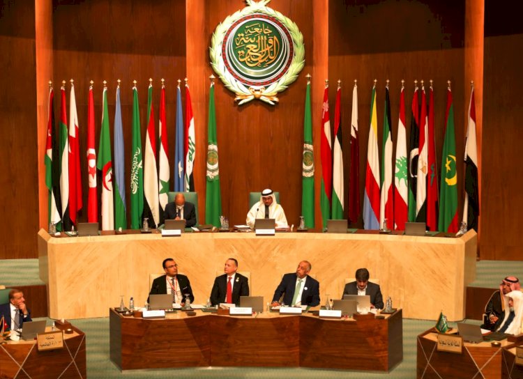 رئيس البرلمان العربي: يحذر من خطر الإرهاب والفكر المتطرف