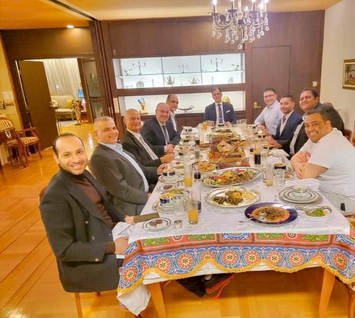 السفير المصري في هلسنكي يُقيم حفل إفطار لعدد من أعضاء الجالية المصرية