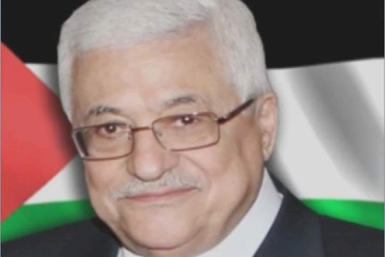الرئيس الفلسطيني يمنح ميدالية الإنجاز لأربع فلسطينيات تقديرا لدورهن المتميز