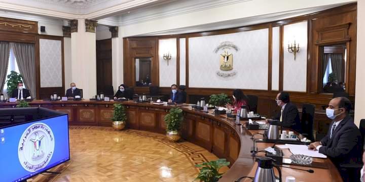 رئيس الوزراء يُتابع الخطوات المتخذة في ملف تعزيز التعاون المشترك في قطاع الصناعة بين مصر والإمارات والأردن