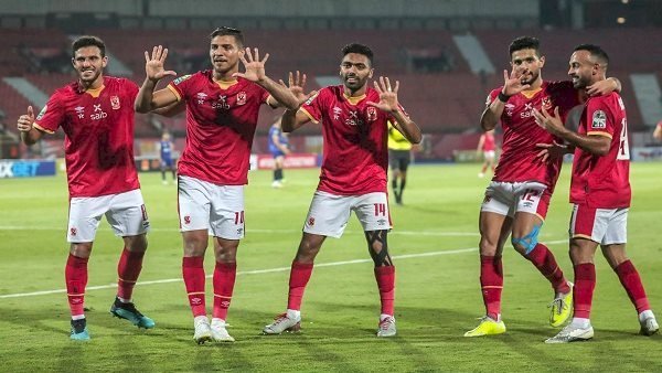موسيماني يعلن عن تشكيل النادي الأهلي في مواجهة النادي الوداد