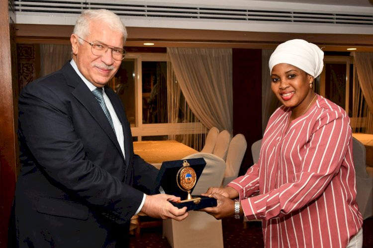 رئيس المقاولون العرب يلتقى سفير تنزانيا ووفد البرلمانيين التنزانيين