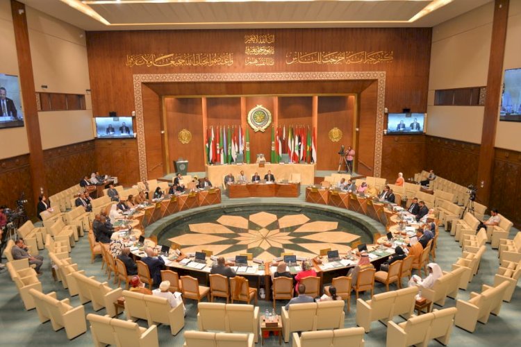 رئيس البرلمان العربي يهنئ " السعدون " بمناسبة تزكيته رئيسا لمجلس الأمة الكويتي