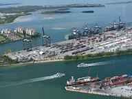 بينها ميناء الإسكندرية..إضافة خدمة ملاحية جديدة تربط ميناء الجبيل السعودي بـ 11 ميناءً عالمياً