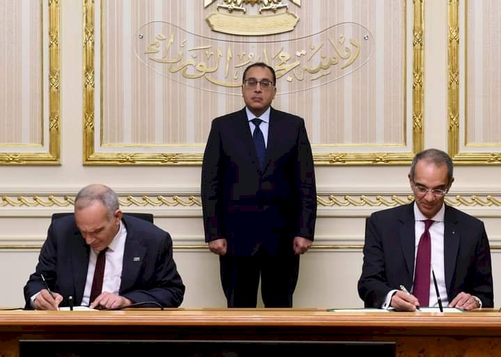 مدبولي يشهد مراسم توقيع مذكرة تفاهم بين حكومتي مصر وفلسطين في مجال تكنولوجيا المعلومات والاتصالات والبريد