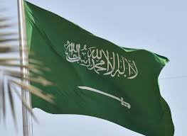 مجلس الوزراء السعودي يؤكد استمرار مشاركة المملكة في أعمال الإنقاذ وإرسال المساعدات إلى سوريا وتركيا