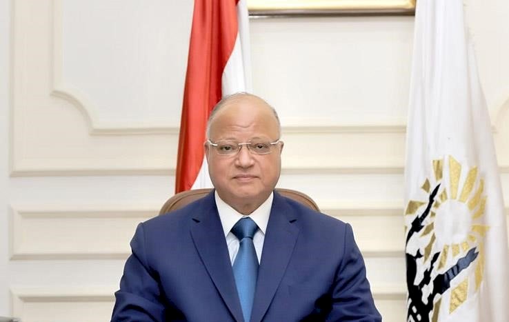 محافظ القاهرة يؤكد استمرار رؤساء بالتنسيق مع إدارتى السرفيس ،