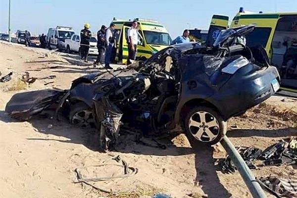 مصرع شخصين وإصابة ثالث فى حادث سير على الطريق الصحراوي الغربي