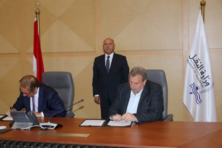 توقيع بروتوكول تعاون بين السكة الحديد و شركة كولواى مصر للتصنيع المحلي للمكونات الداخلية للوحدات المتحركة الخاصة بالهيئة