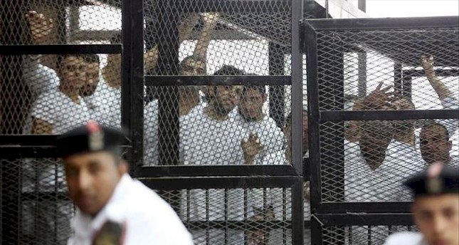 تأجيل إعادة محاكمة 14 متهما بقضية "فض اعتصام رابعة" لجلسة 12 يونيو الجارى