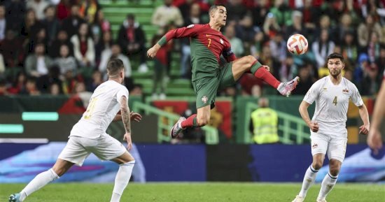 البرتغال ضيفا على أيسلندا في تصفيات كأس أمم أوروبا 2024
