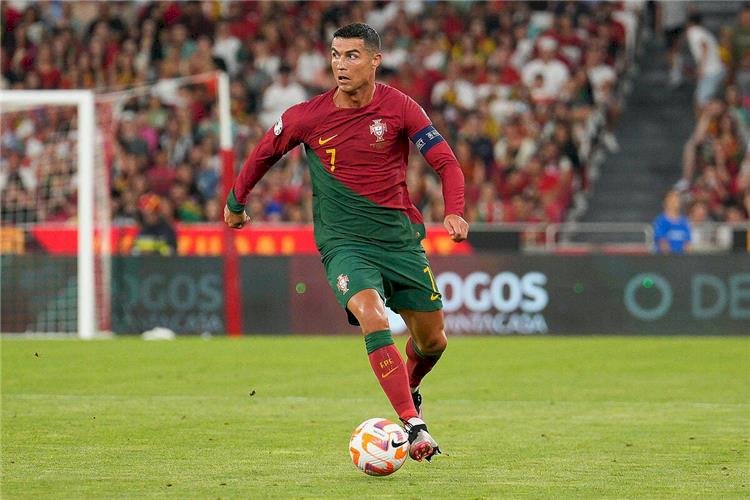 رونالدو يقود تشكيل البرتغال ضد أيسلندا فى مباراته الـ 200 دوليا