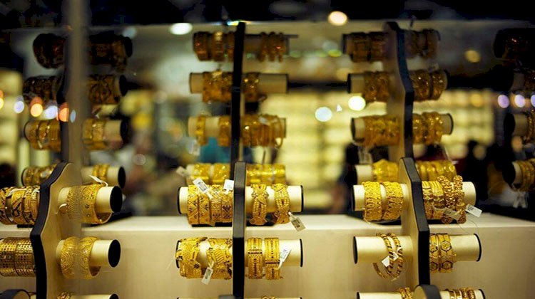 أسعار الذهب تواصل الانهيار في مصر اليوم السبت