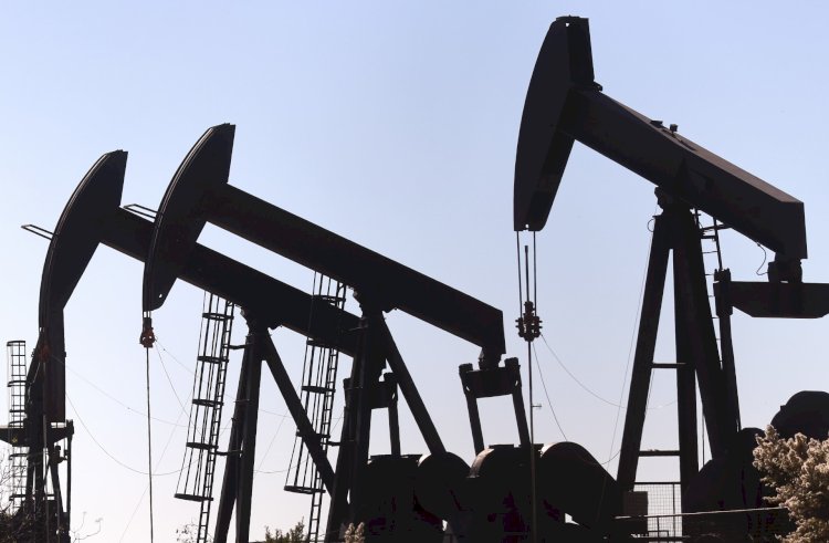 أسعار النفط تسجل 73.62 دولار لخام برنت و69.23 دولار للخام الأمريكى
