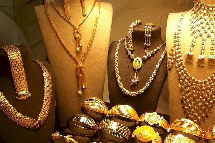 أسعار الذهب تواصل التراجع في مصر اليوم الجمعة ثالث أيام عيد الأضحى