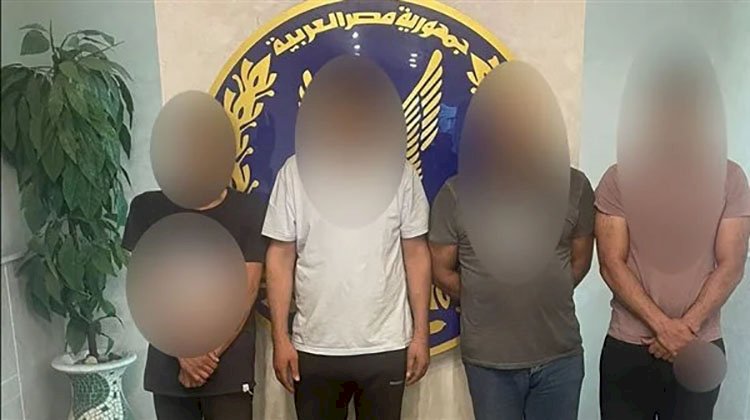 حبس 4 أشخاص سرقوا أجنبيا بالتجمع الخامس