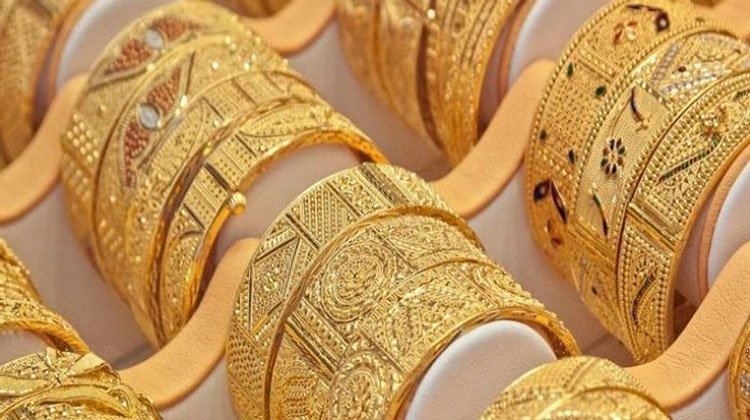 أسعار الذهب تواصل التراجع في مصر اليوم الاثنين 