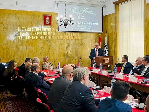 وزيرا خارجية مصر وصربيا يفتتحان ندوة أكاديمية بمناسبة مرور ١١٥ عاماً على إقامة العلاقات الدبلوماسية