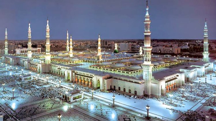 خدمات ميدانية تواكب أكثر من 6.5 مليون مصلٍّ بالمسجد النبوي خلال أسبوع