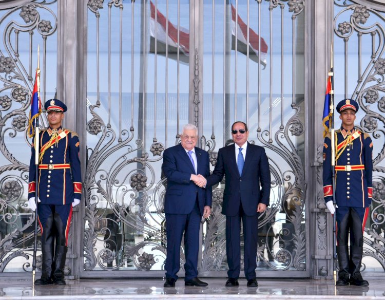 أبو مازن يشكر الرئيس السيسي على احتضان مصر التاريخى للقضية الفلسطينية
