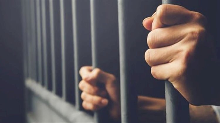 حبس متهم ضبط بحوزته مواد مخدرة بالقليوبية
