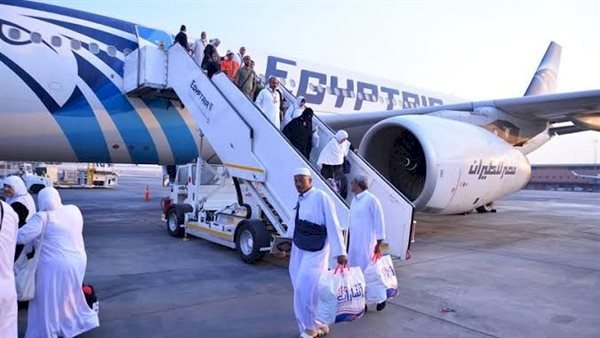 مصر للطيران تعلن الضوابط الخاصة لحجز تذاكر العمرة