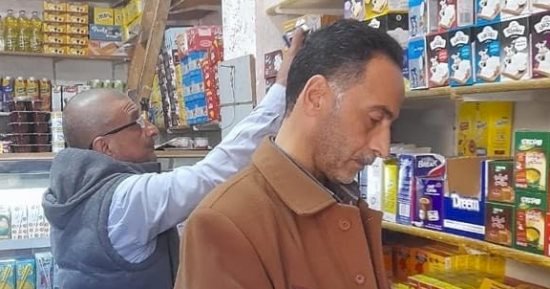 حملة رقابية لمراقبة الأسواق وضبط الأسعار بمدينة العريش