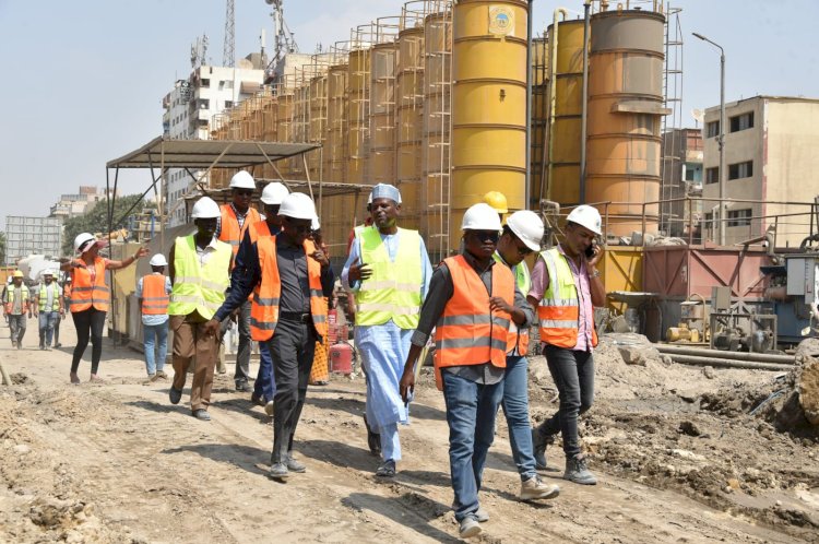 وفد جمعية المهندسين النيجيريين يزور المشروعات القومية