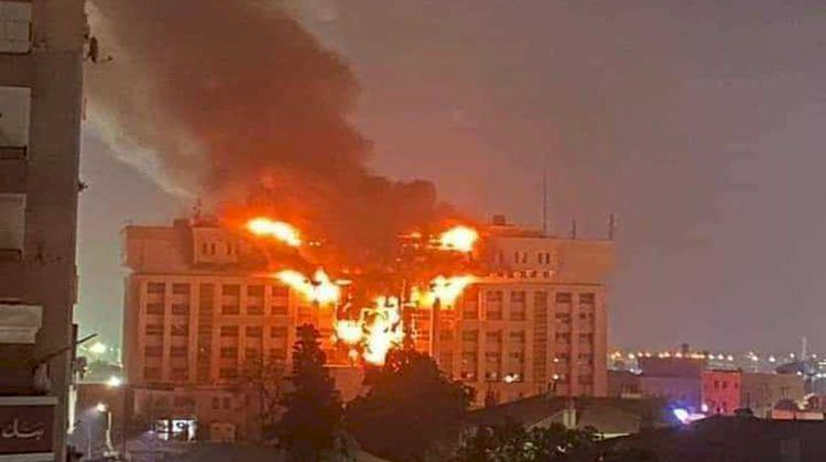 النيران تلتهم مديرية أمن الإسماعيلية 