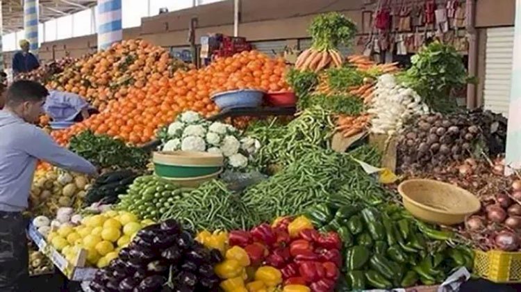 أسعار الخضار والفاكهة في سوق العبور اليوم السبت