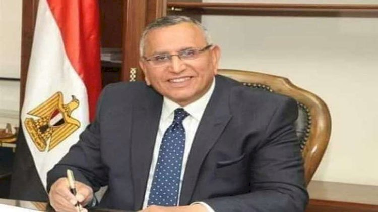 رئيس الوفد يتقدم بأوراق ترشحه إلى الهيئة الوطنية للانتخابات