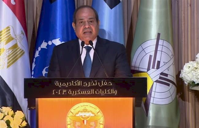 الرئيس السيسي: أطالب بإخراج المدنيين والأطفال من دوائر الصراع الغاشم