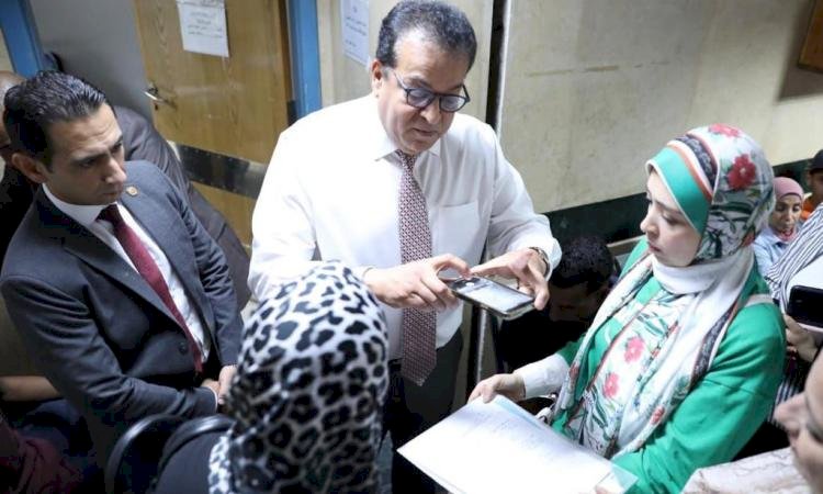 وزير الصحة يتفقد مستشفى الشيخ زايد آل نهيان ويوجه باتخاذ إجراءات عاجلة في علاج مرضى التصلب المتعدد MS