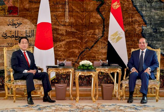 السيسي يبحث مع رئيس وزراء اليابان تطورات التصعيد العسكري في غزة