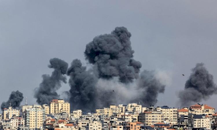 استشهاد عشرات الفلسطينيين وإصابة آخرين في غارات الاحتلال بغزة