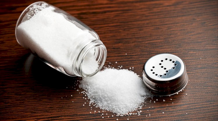 أضرار الإفراط في تناول الملح للأطفال