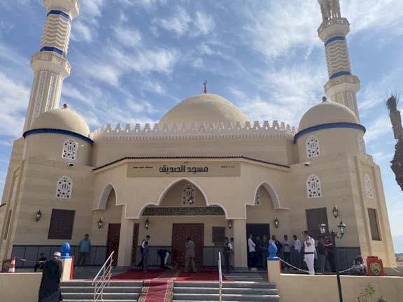 وزير الأوقاف ومحافظ جنوب سيناء يفتتحان 3 مساجد ومجمع إسلامى فى نوبيع
