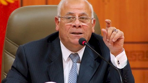 محافظ بورسعيد يترأس اجتماع اللجنة الاستشارية للسلامة
