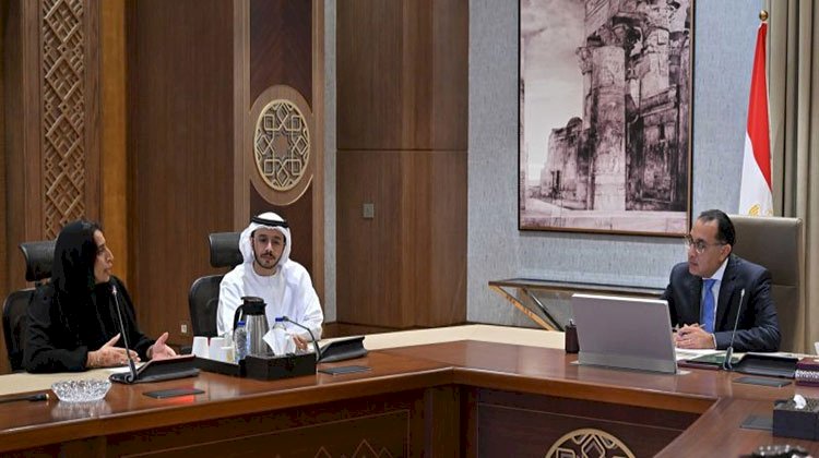 رئيس الوزراء يلتقى الشيخ الدكتور سعيد بن أحمد آل مكتوم المدير التنفيذي لسلطة دبي البحرية