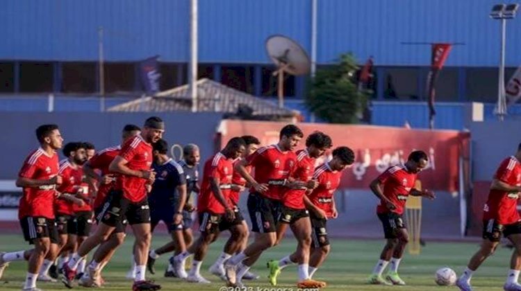 الأهلى يستعد لمواجهة سيراميكا في الدوري
