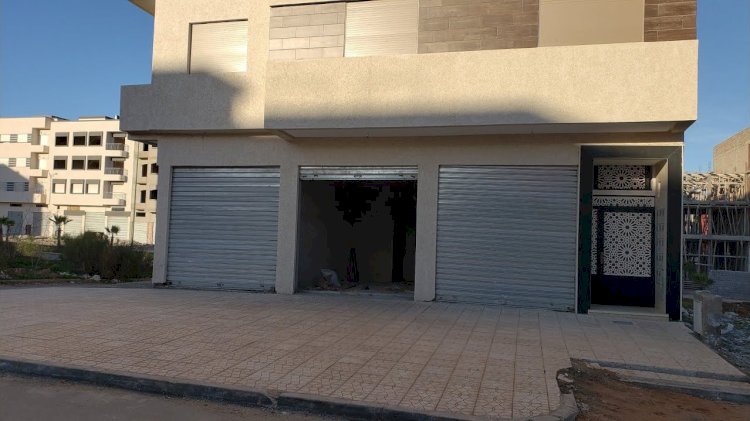 الإسكان يعلن طرح محال تجارية للبيع بمدينة الشيخ زايد
