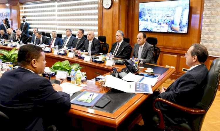 وزير البترول يشهد اجتماع الجمعية العامة غير العادية للشركة المصرية للغازات الطبيعية " جاسكو "
