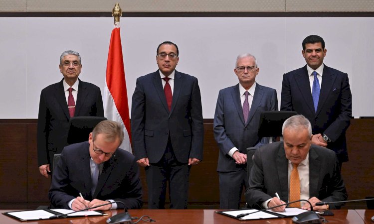 اتفاق إطاري مُلزم بين الحكومة المصرية وشركة "جلوبال أوتو" لتصنيع السيارات محليًا