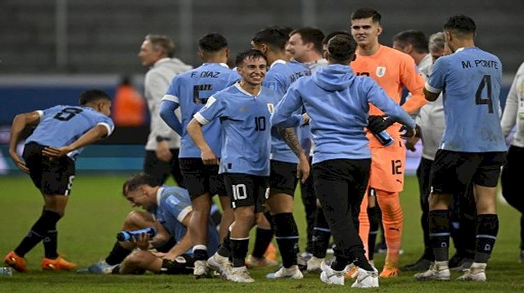 أوروجواى تهزم الأرجنتين في تصفيات كأس العالم 2026