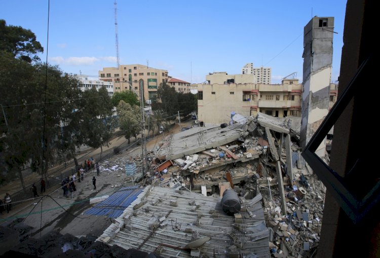 قصف مدفعي إسرائيلي مكثف يستهدف حي الزيتون شرق مدينة غزة