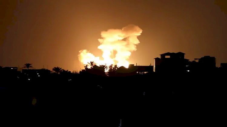 الاحتلال الإسرائيلي يقصف 3 منازل في خان يونس بغزة
