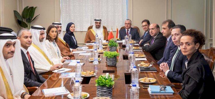 اقتصادية قناة السويس تستقبل وفد وزاري بحريني رفيع المستوى لبحث سبل التعاون