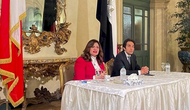 وزيرة الهجرة تلتقي أقطاب وأبناء الجالية المصرية بالعاصمة الإيطالية 