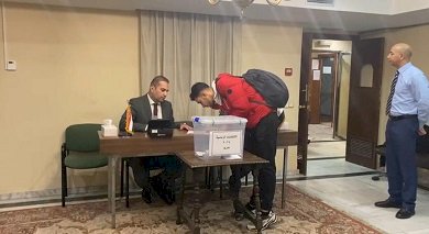 سفير مصر بمدريد: العملية الانتخابية تسير بوتيرة جيدة ونتوقع زيادة توافد الناخبين