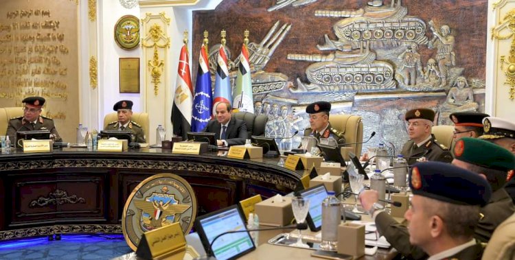 الرئيس السيسي يشهد اختبارات كشف الهيئة لطلبة الأكاديمية العسكرية